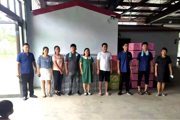 DƬ10.jpg