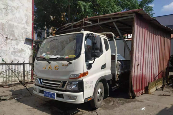 DƬ2.jpg