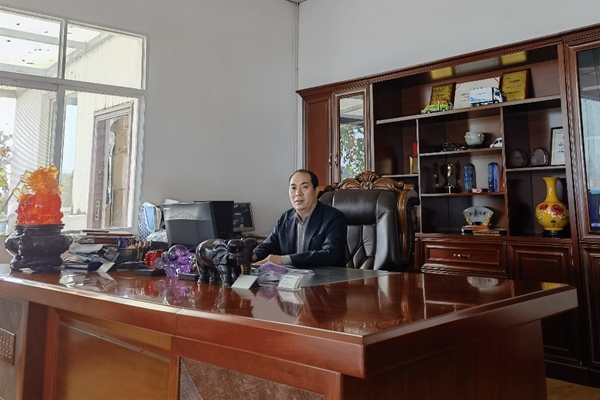 DƬ17.jpg
