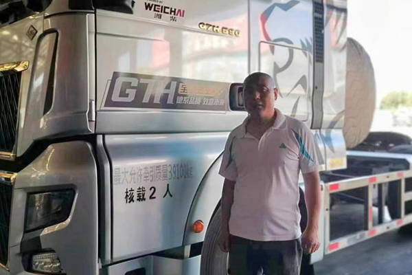 DƬ5.jpg