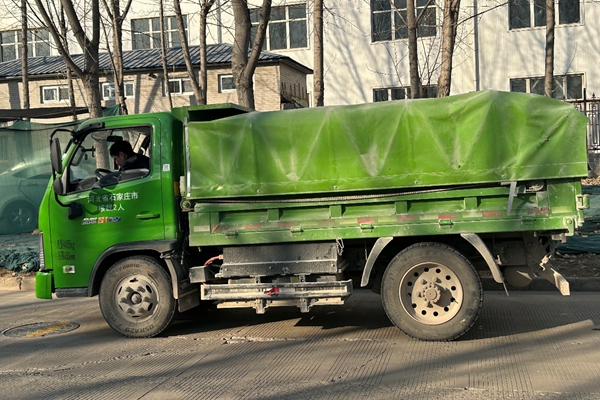 DƬ19.jpg