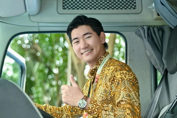 DƬ24.jpg