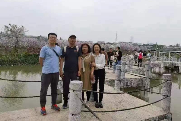 DƬ17.jpg
