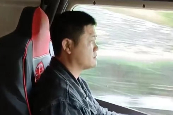 DƬ4.jpg