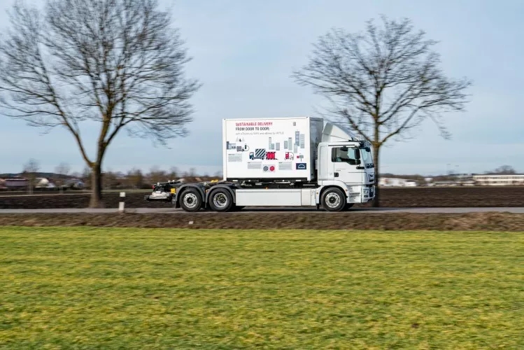 һӢ | cRYTLEث@h(hun)-f(xi)e(jing)