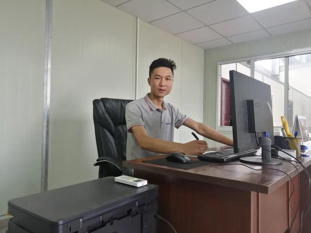 κ񴨣ü(ji)Єӿ͑Ì`ӡC˼