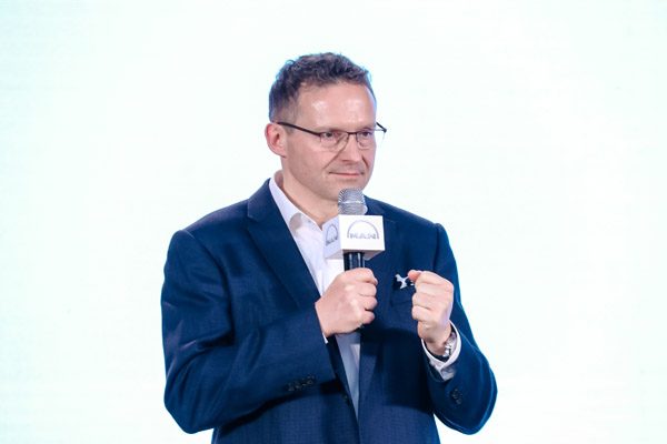 1. ˷R ʢ 2021Ї(jng)N̕hɹek (1).jpg