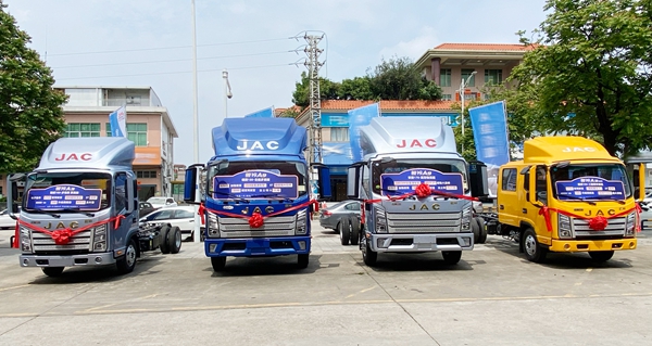 DƬ10.jpg