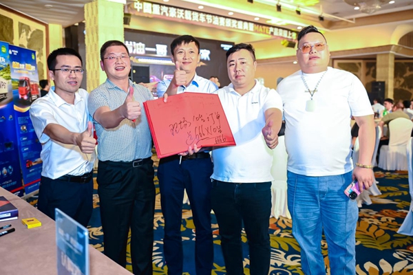 DƬ6.jpg