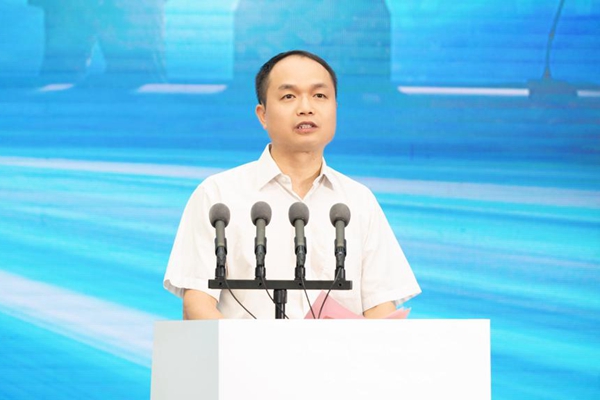 DƬ17.jpg