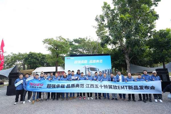 DƬ17.jpg