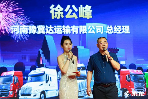 DƬ14.jpg