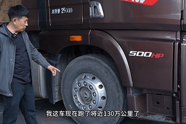 DƬ3.jpg