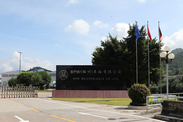 DƬ12.jpg