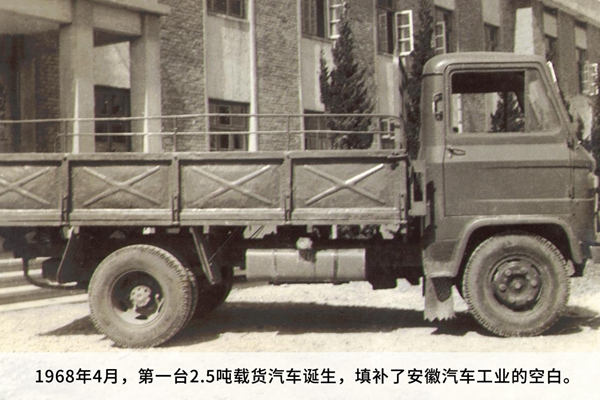 DƬ14.jpg