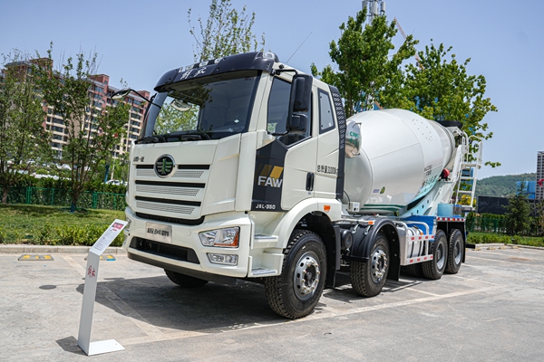 JK6  8×4 ܇.jpg