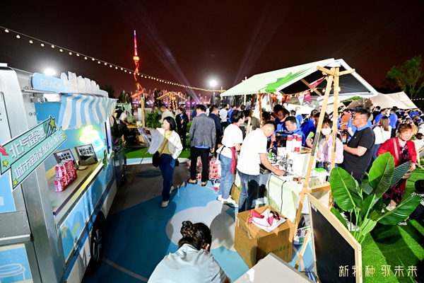 DƬ14.jpg
