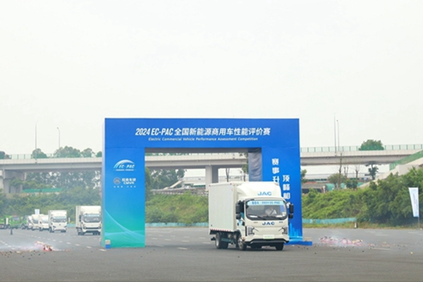 DƬ5.jpg
