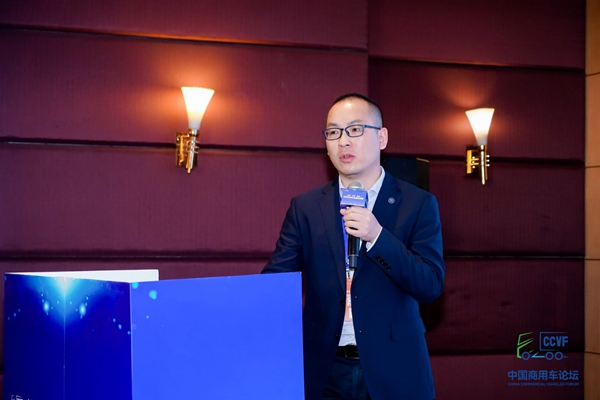 DƬ8.jpg